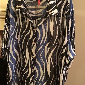 GORGEOUS Blouse/Jacket/Cover-up by IC Connie makers of PLUS